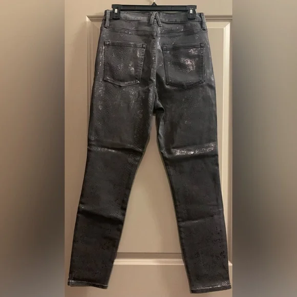 Good American Good Waist Jeans Gray Metallic Coated Snakeskin Skinny Size 8/29 - Picture 2 of 14